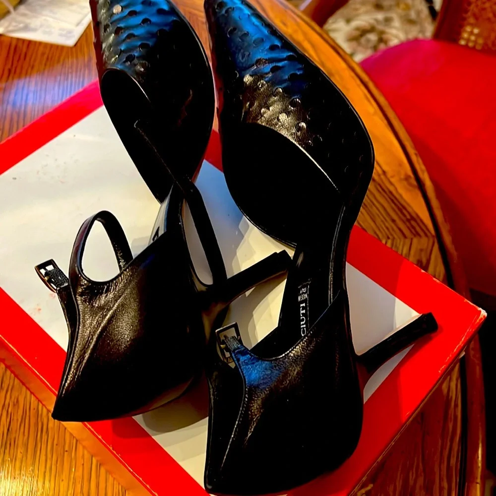NWOTIB 🍁🔥Claudia CiutiBlack KidAll leather.Italy.S8Pointed Ankle shoeElegant🥰